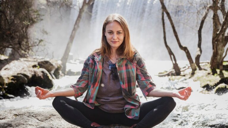 Dhana Yogas: Combinations for Wealth and Prosperity