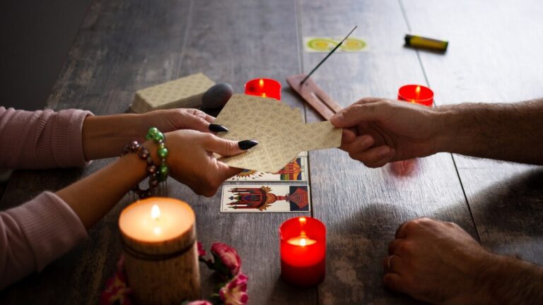 Prashna for Relationship Questions: Love Queries